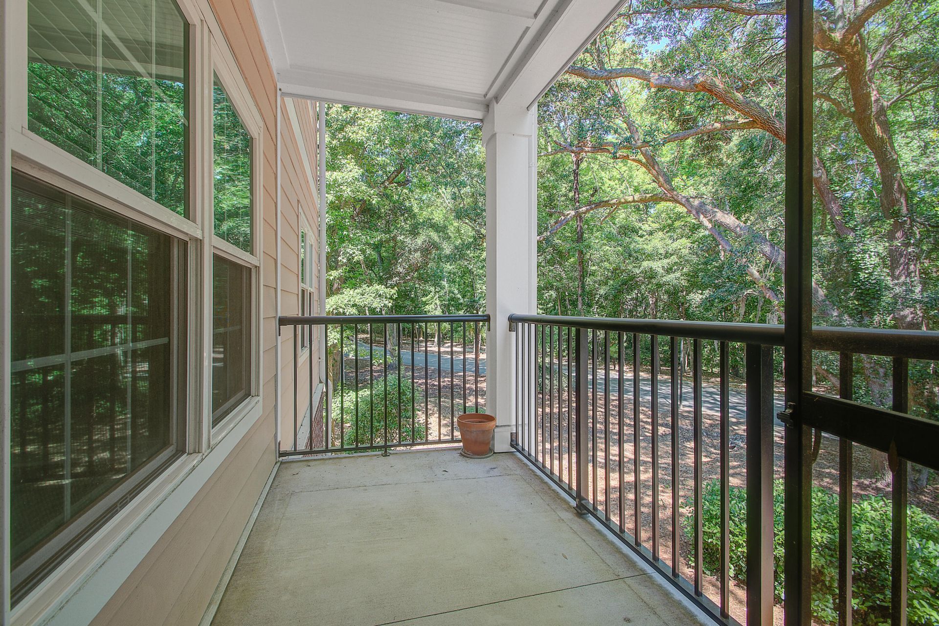 1025 Riverland Woods Place Photo 13