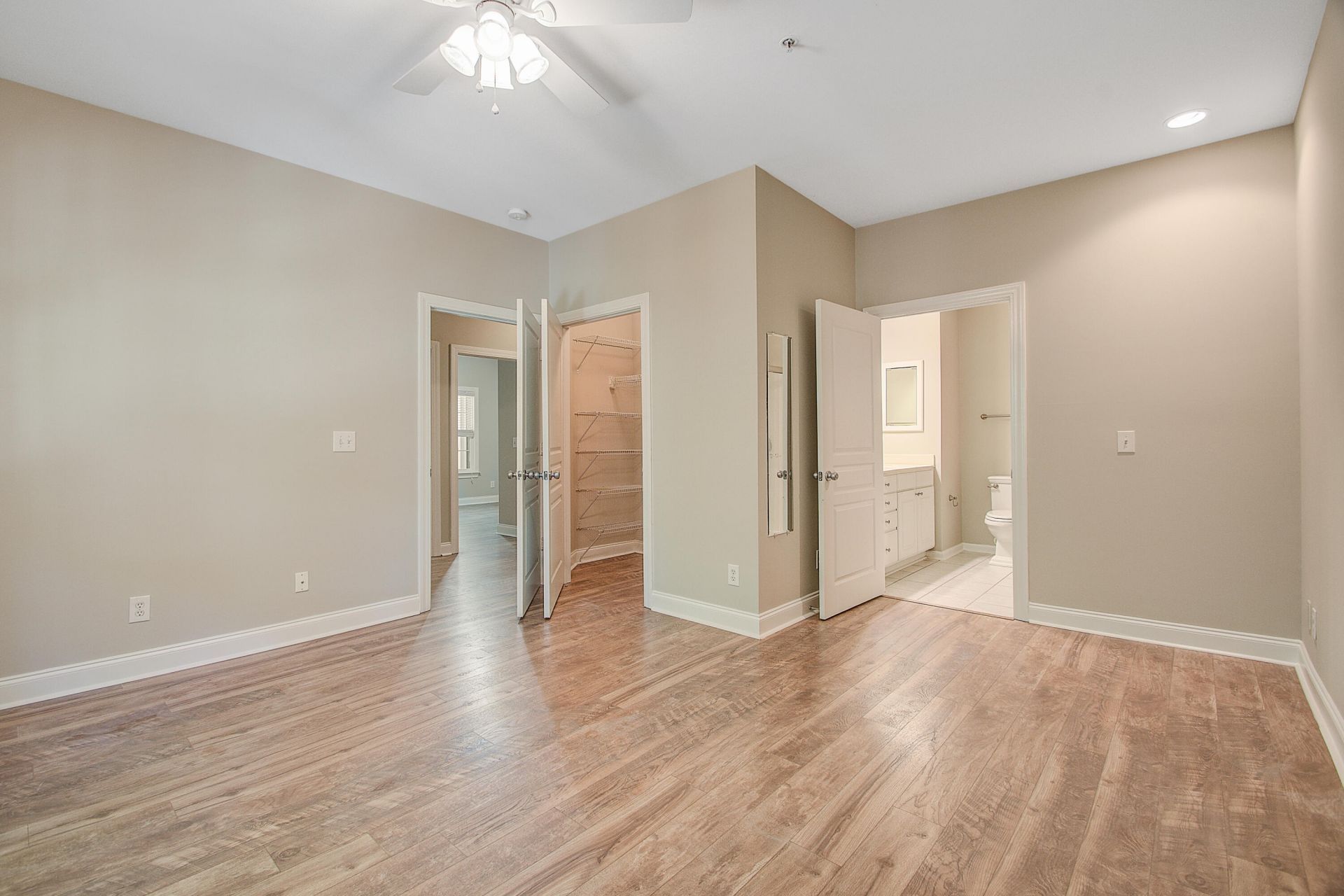 1025 Riverland Woods Place Photo 23