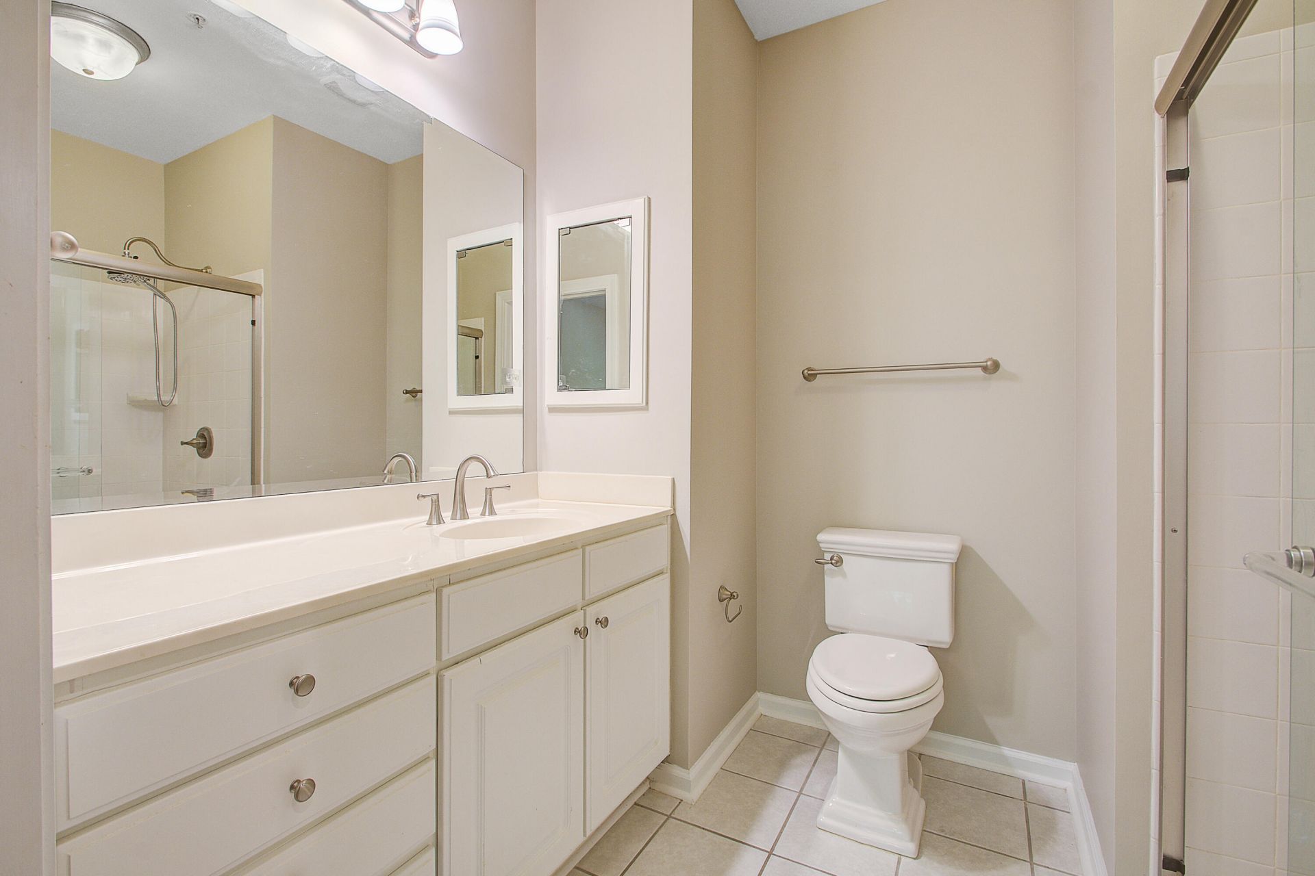 1025 Riverland Woods Place Photo 24