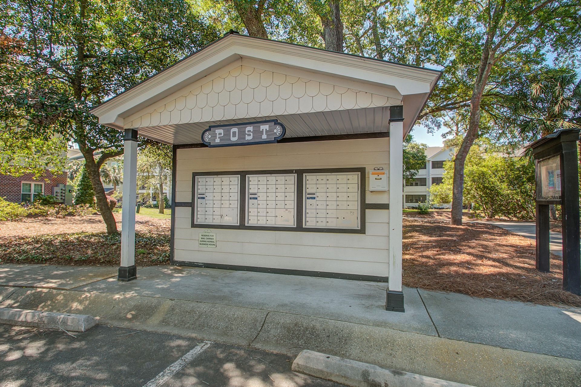 1025 Riverland Woods Place Photo 40