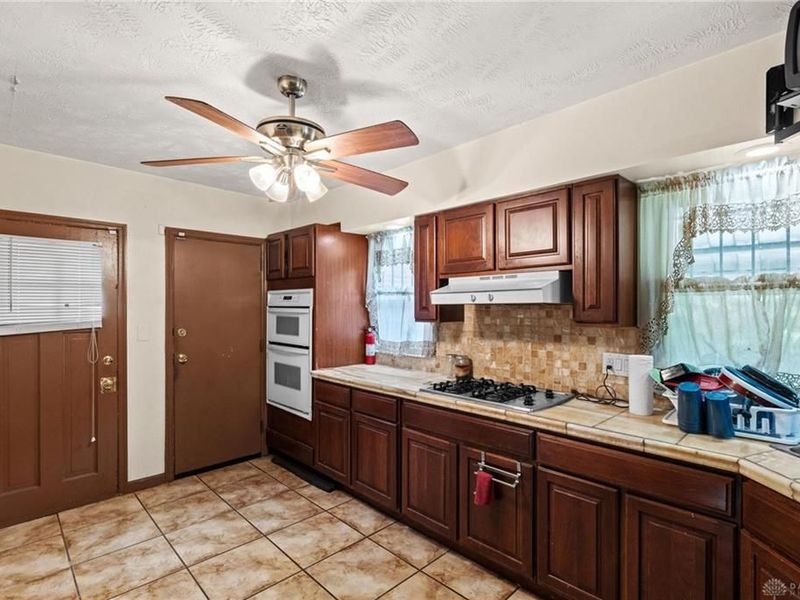 1740 Burbank Drive, Dayton, OH 45406 Photo 11