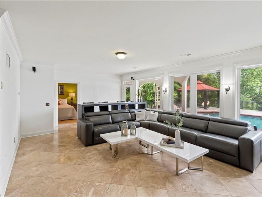 Property Image 64