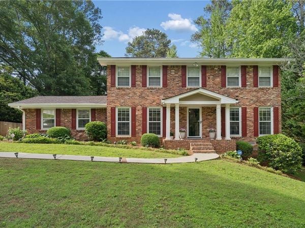 3265 Henderson Creek Road, Atlanta, GA 30341