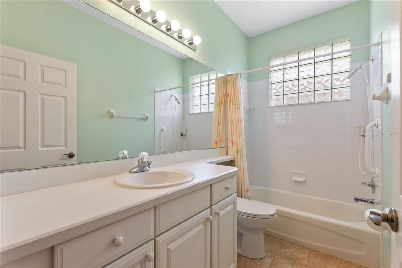 455 Ashton Dr , Davenport, FL 33837 Photo