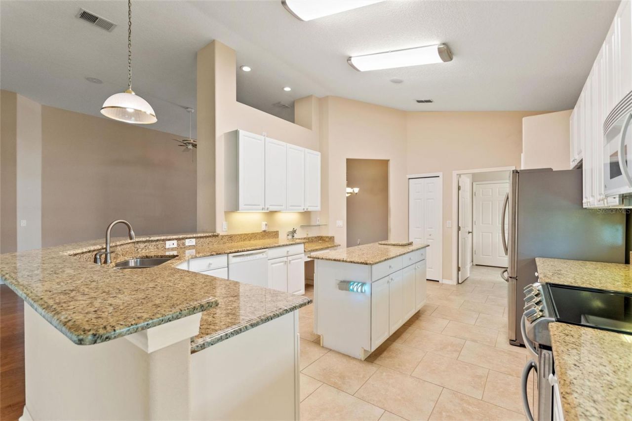 455 Ashton Dr , Davenport, FL 33837 Photo