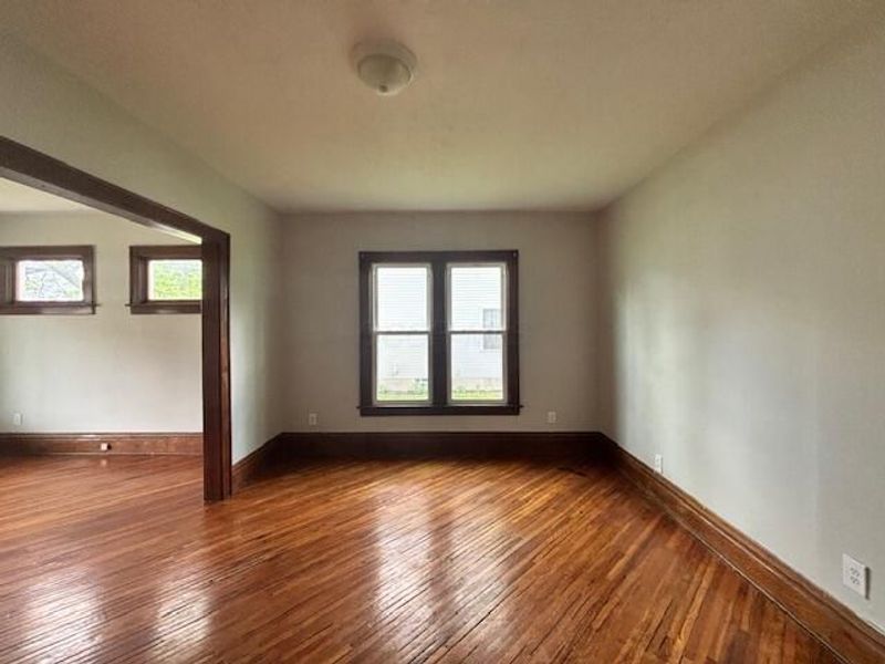 1686 Minnesota Avenue , Columbus, OH 43211 Photo 3