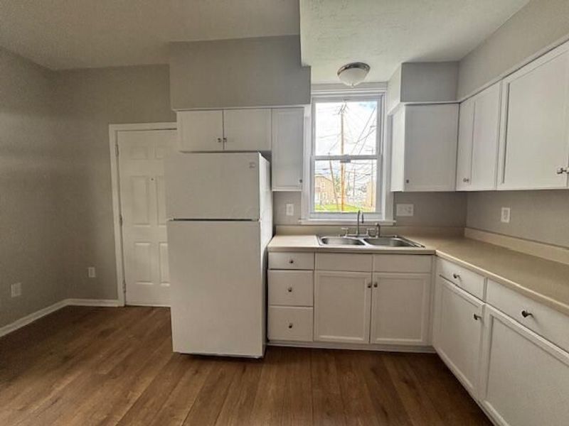 1686 Minnesota Avenue , Columbus, OH 43211 Photo 5