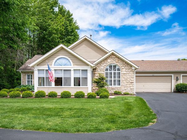 411 Bear Woods Drive , Powell, OH 43065