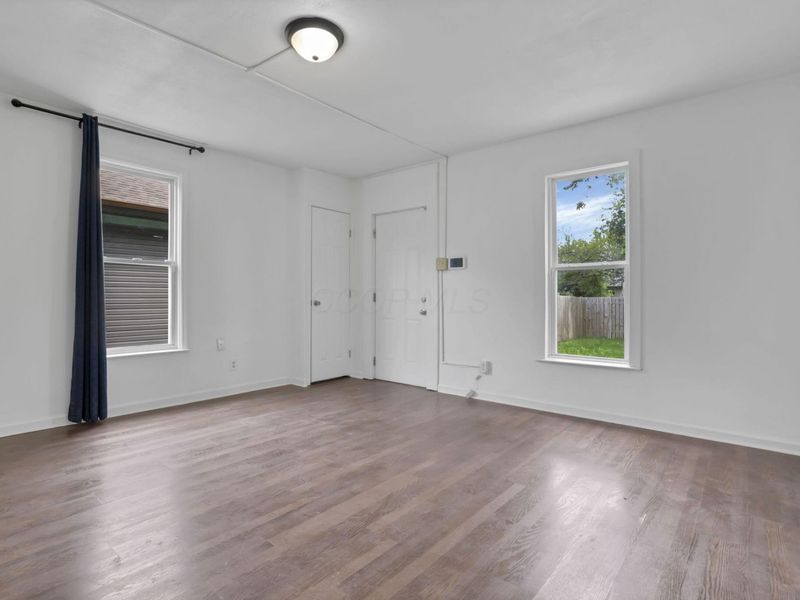 1514 E 24th Avenue, Columbus, OH 43211 Photo 14