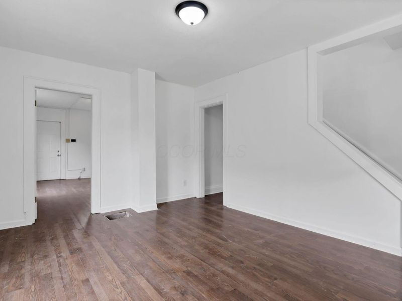 1514 E 24th Avenue, Columbus, OH 43211 Photo 17