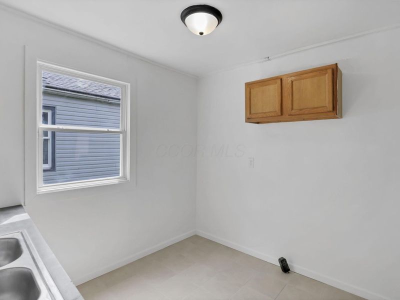 1514 E 24th Avenue, Columbus, OH 43211 Photo 22