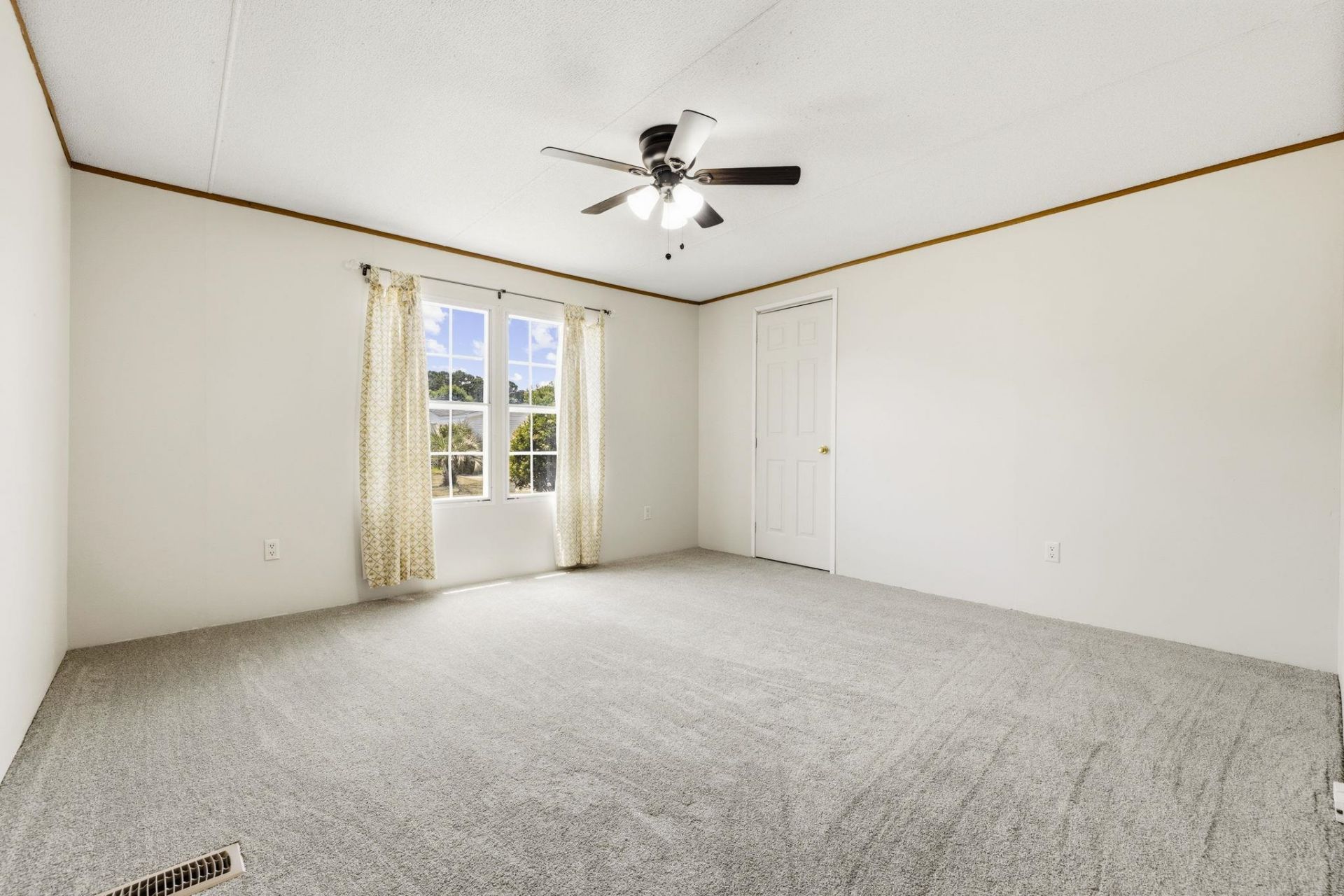 344 Misty Breeze Ln. Photo 23