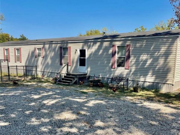 2225 Us Highway 160 , Doniphan, MO 63935