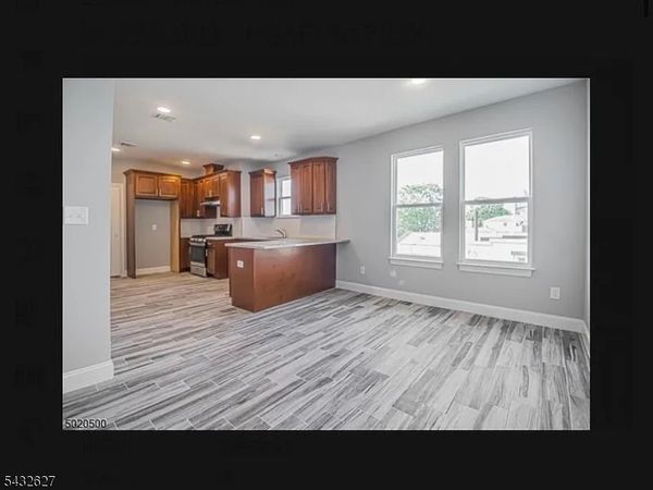 195 Ridge St, Newark, NJ 07104