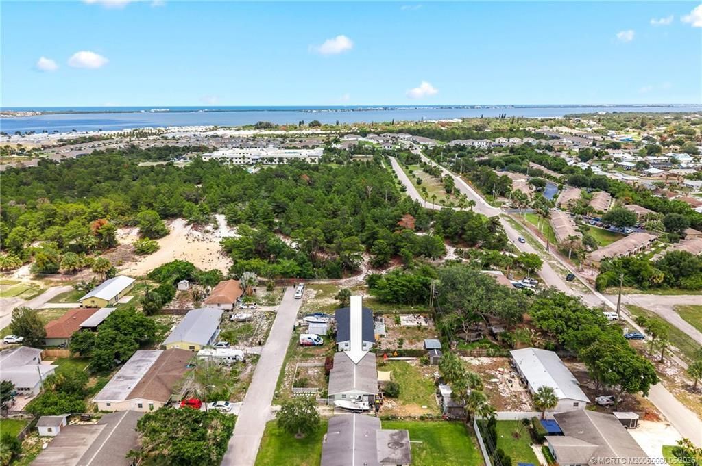 1466 NE Silver Maple Way, Jensen Beach, FL 34957 Photo