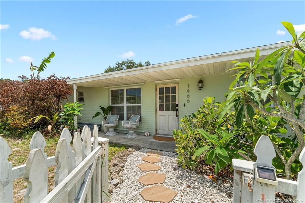 1466 NE Silver Maple Way, Jensen Beach, FL 34957 Photo