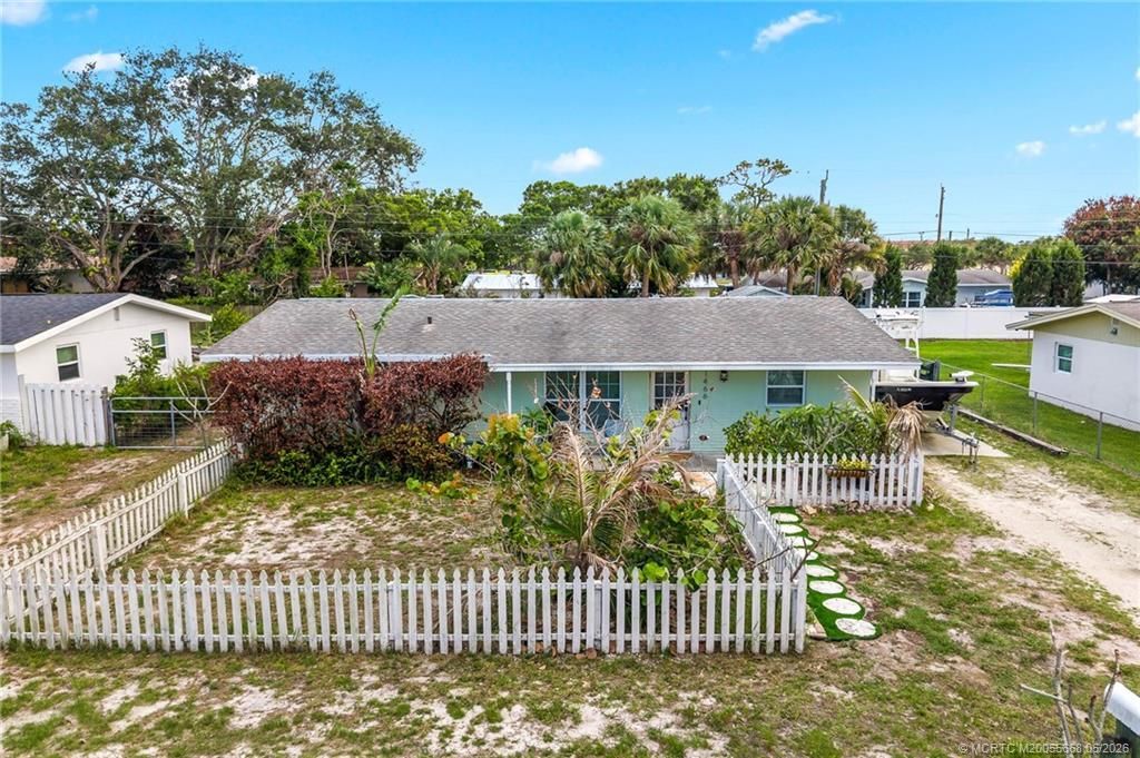 1466 NE Silver Maple Way, Jensen Beach, FL 34957 Photo