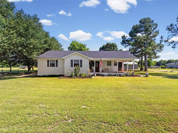 1551 County Road 3327, Greenville, TX 75402