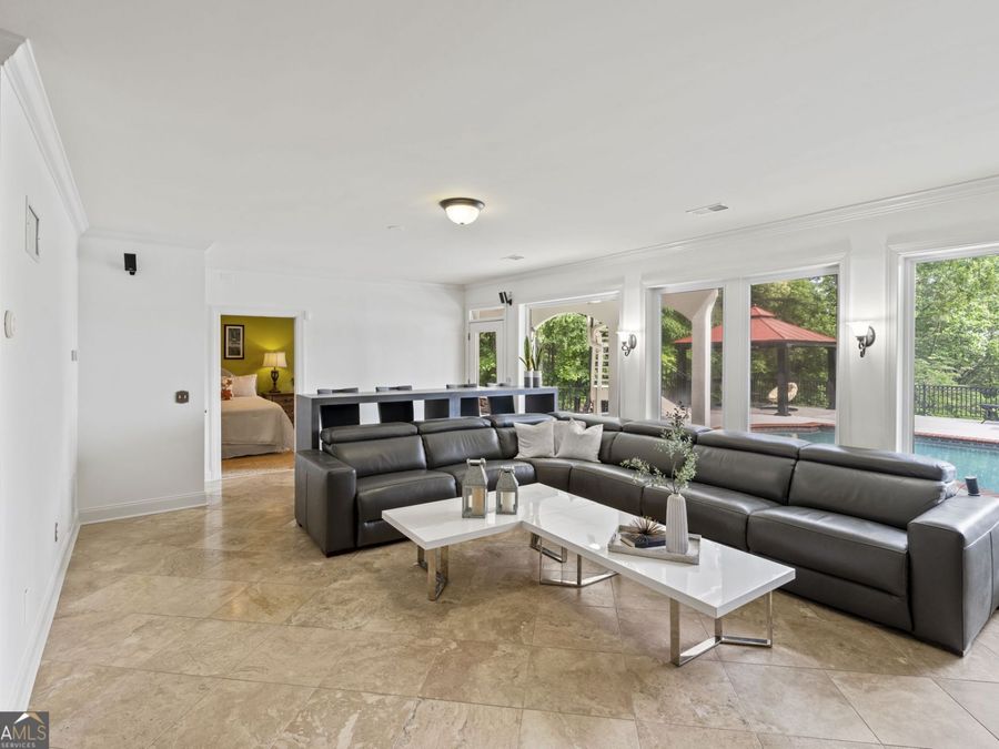 Property Image 64