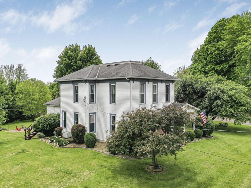 117 E Columbus Street , Thornville, OH 43076 Photo 3
