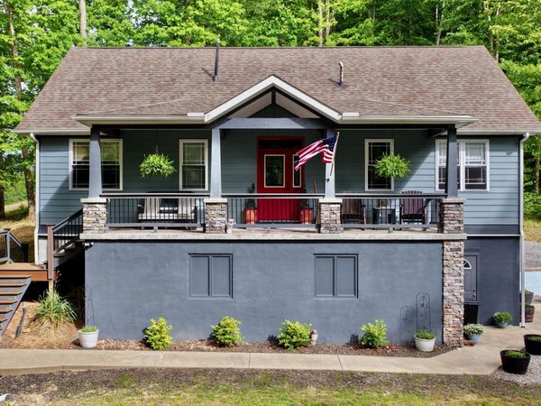 1694 Morris Branch Road, Dawson, WV 25976
