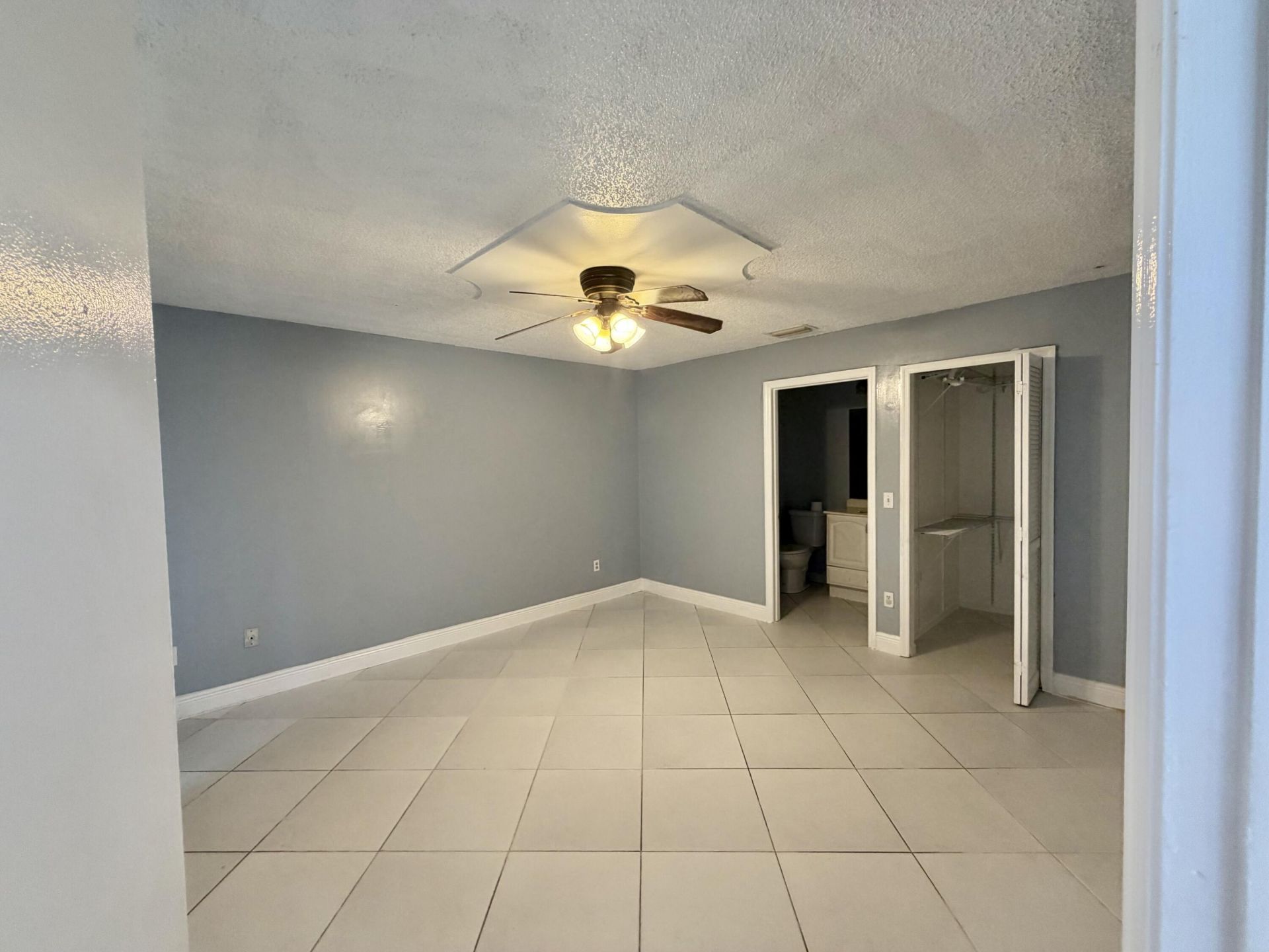 5072 Arbor Glen Circle, Lake Worth, FL 33463 Photo