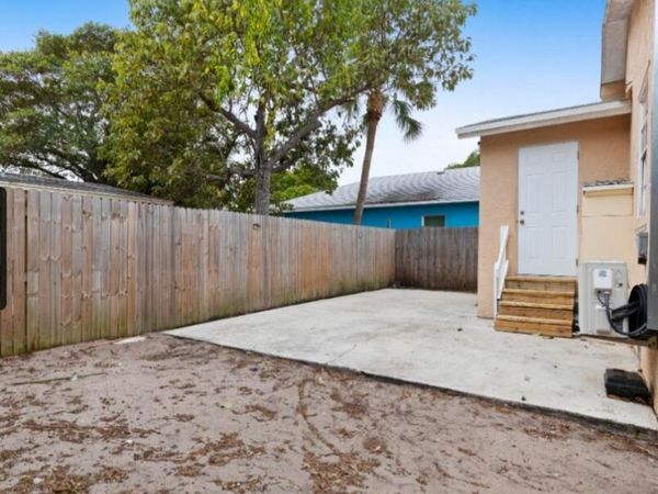 534 21st Street, Unit B, West Palm Beach, FL 33407