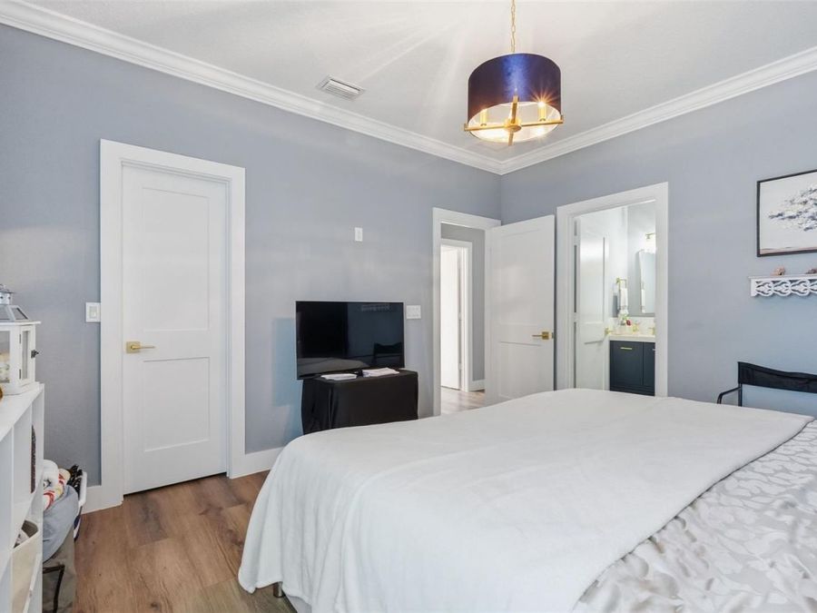 Property Image 57