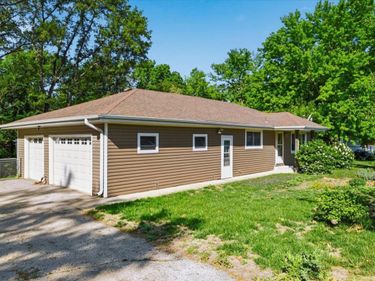13964 WABASH Avenue, COUNCIL BLUFFS, IA 51503