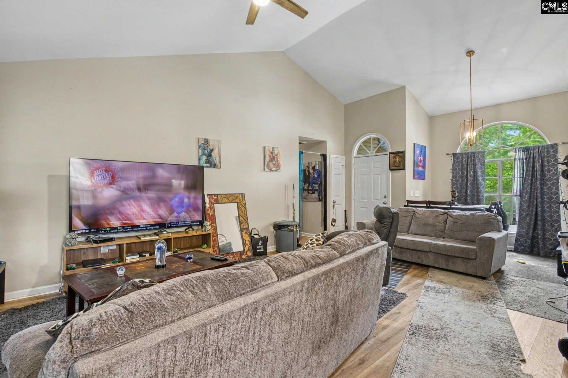 18 Gowham Court  Photo 8