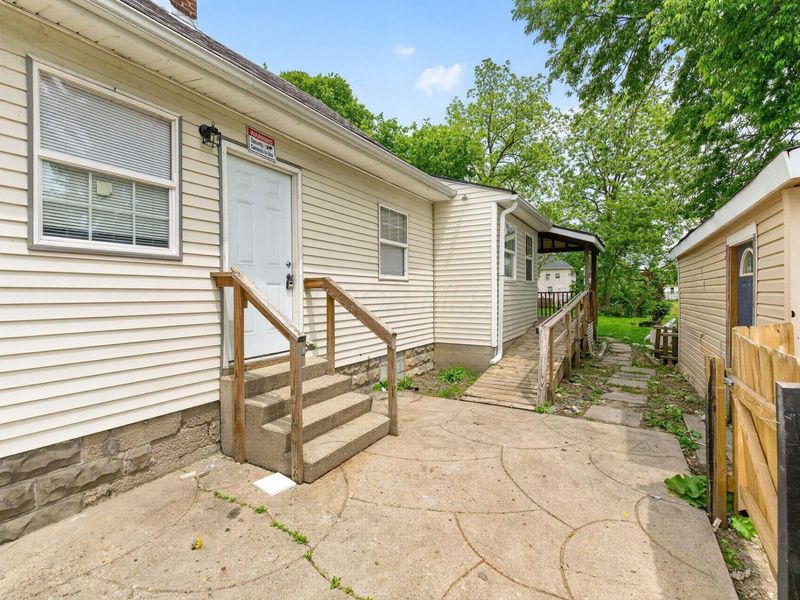 373 Wrexham Avenue , Columbus, OH 43223 Photo 4