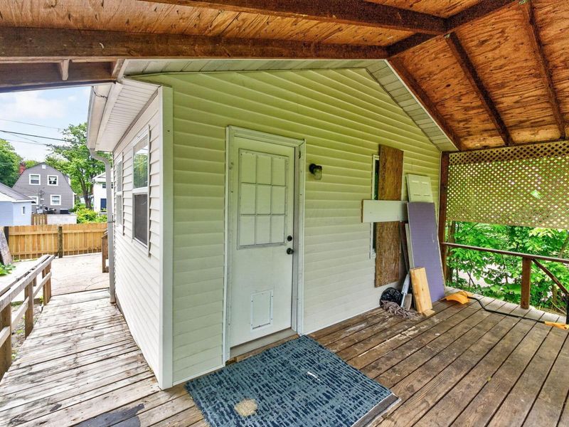 373 Wrexham Avenue , Columbus, OH 43223 Photo 5