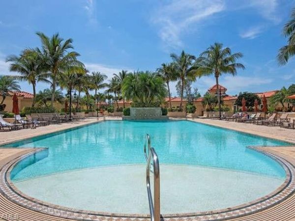 6597 NICHOLAS BLVD , Unit 1101, NAPLES, FL 34108