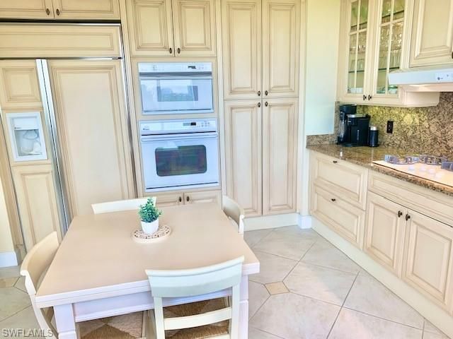 6597 Nicholas Blvd, Unit 1101, Naples, FL 34108 Photo