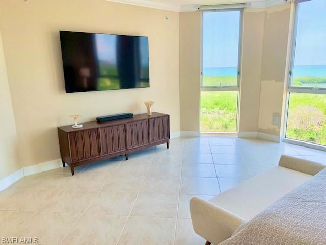 6597 Nicholas Blvd, Unit 1101, Naples, FL 34108 Photo