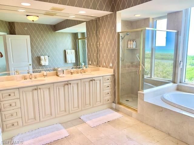 6597 Nicholas Blvd, Unit 1101, Naples, FL 34108 Photo