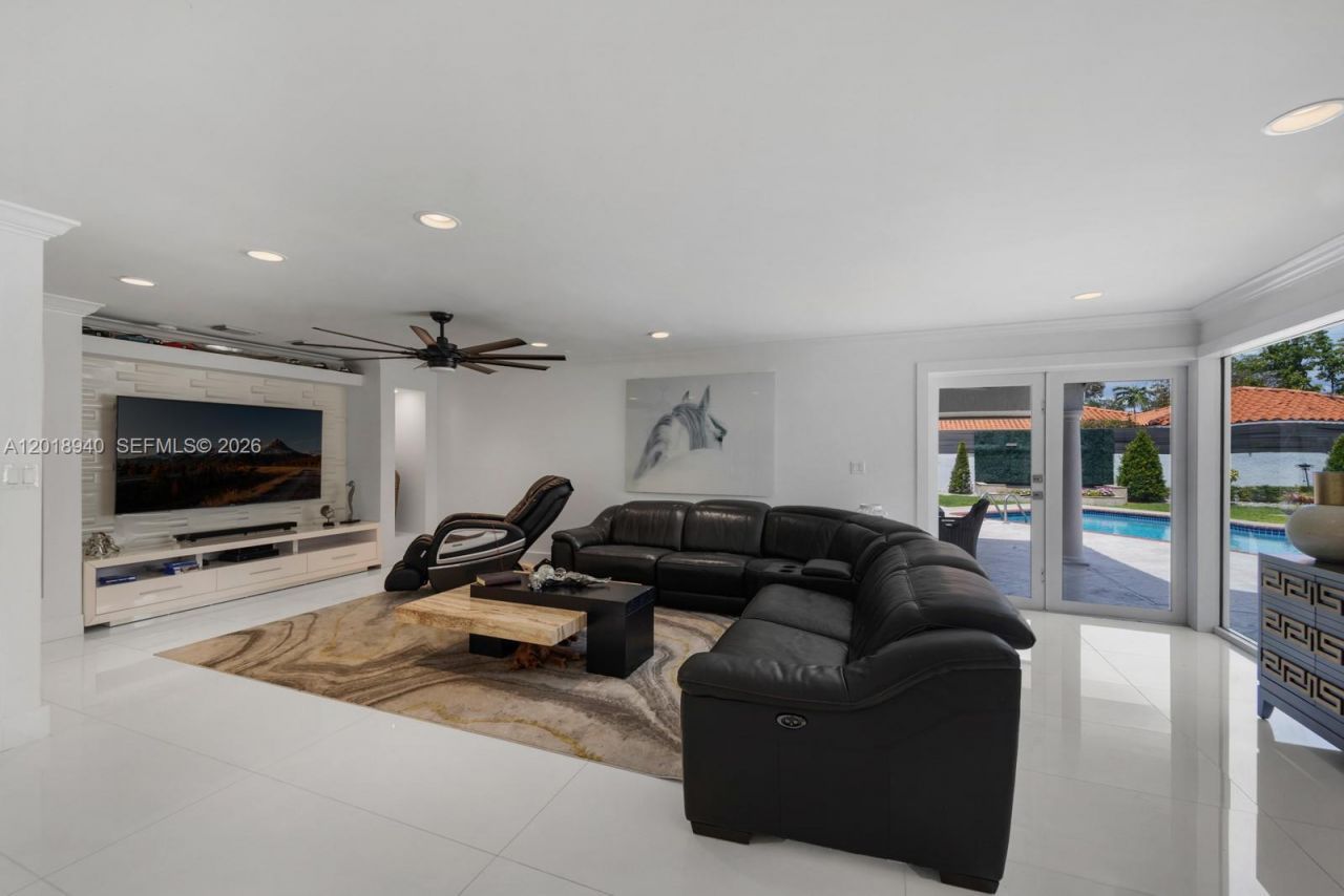 3080 SW 111th Ave , Miami, FL 33165 Photo
