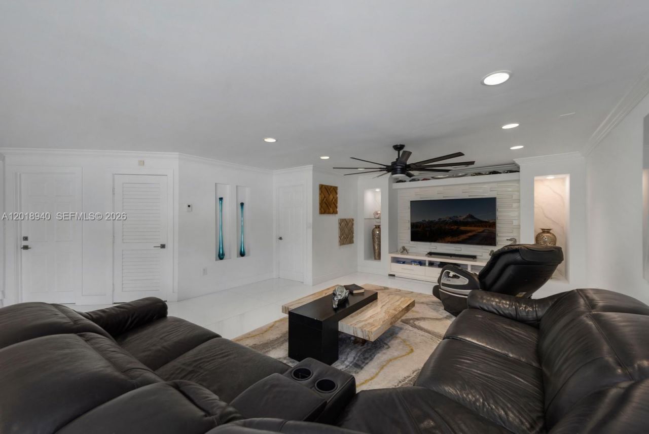 3080 SW 111th Ave , Miami, FL 33165 Photo