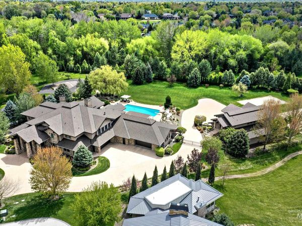 2042 N Vizcaya Place, Eagle, ID 83616