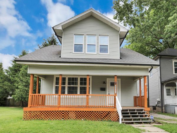 1104 Blue Avenue , Zanesville, OH 43701