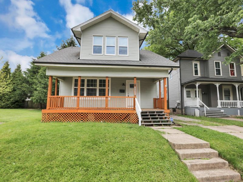 1104 Blue Avenue , Zanesville, OH 43701 Photo 2