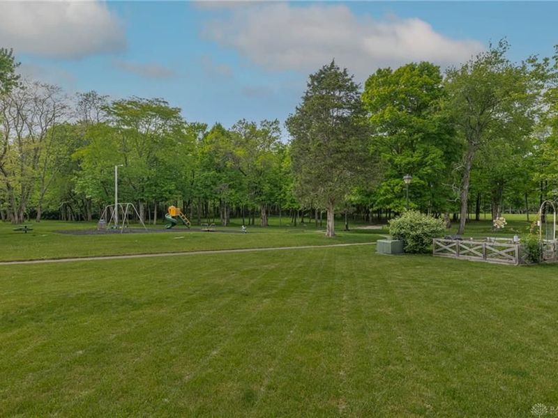 102 Westrock Farm Drive, Union, OH 45322 Photo 24