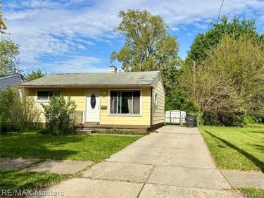 5901 Ziegler Street, Taylor, MI 48180
