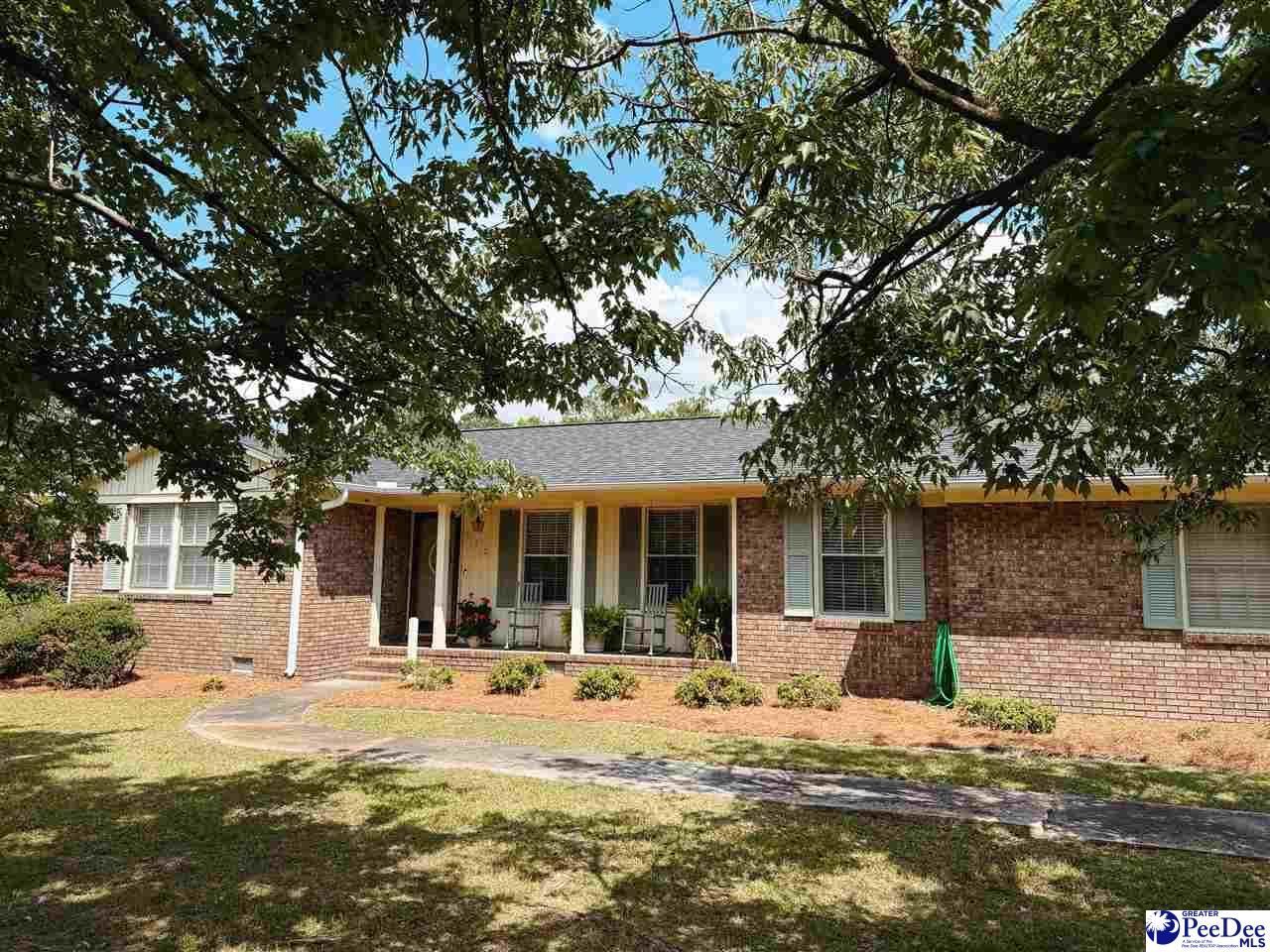 850 Thunderbird Drive Photo 12