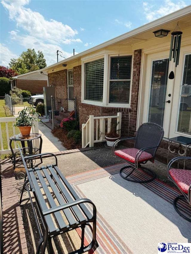 850 Thunderbird Drive Photo 25