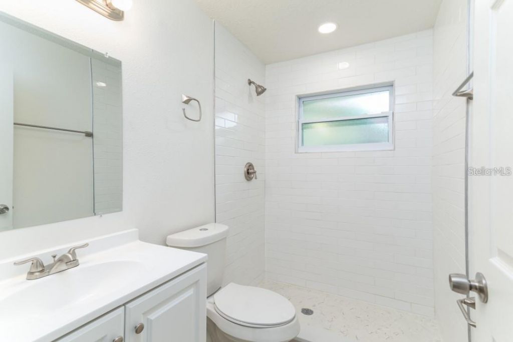2001 45th Street S, Saint Petersburg, FL 33711 Photo