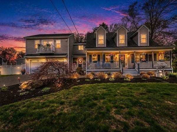 3076 County St, Dighton, MA 02715