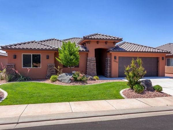 3853 W MITCHELL , Santa Clara, UT 84765