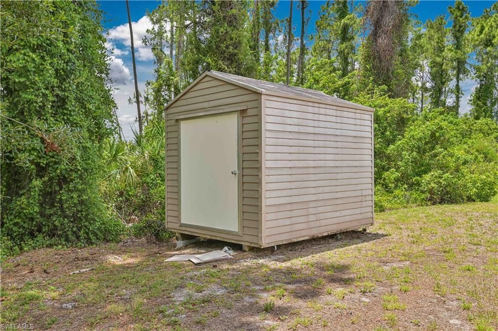1076/1078 Ainsworth St E, Lehigh Acres, FL 33974 Photo