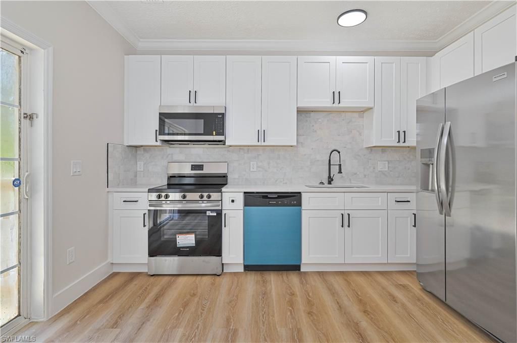 1076/1078 Ainsworth St E, Lehigh Acres, FL 33974 Photo